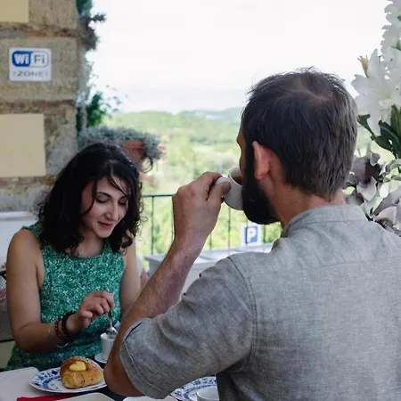 La Finestra Sul Colle Couette-café Parrana San Martino