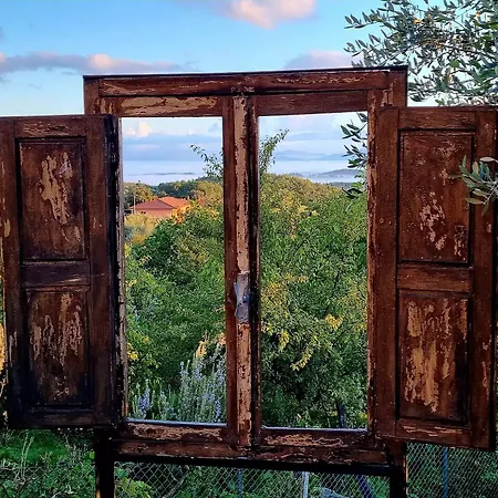 La Finestra Sul Colle Couette-café Parrana San Martino