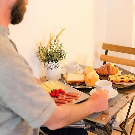 La Finestra Sul Colle Couette-café Parrana San Martino